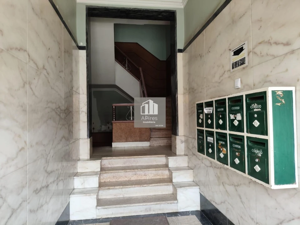 Apartamento T2 para Venda em Almada, Cova da Piedade, Pragal e Cacilhas Foto 53