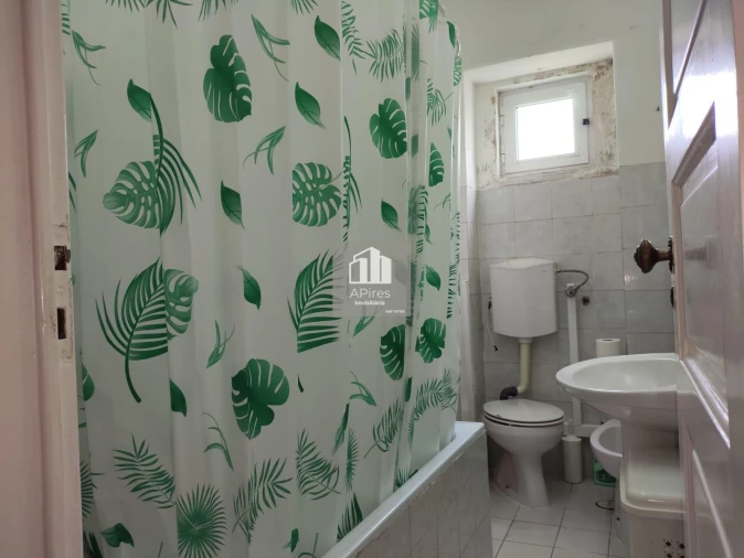 Apartamento T2 para Venda em Almada, Cova da Piedade, Pragal e Cacilhas Foto 25