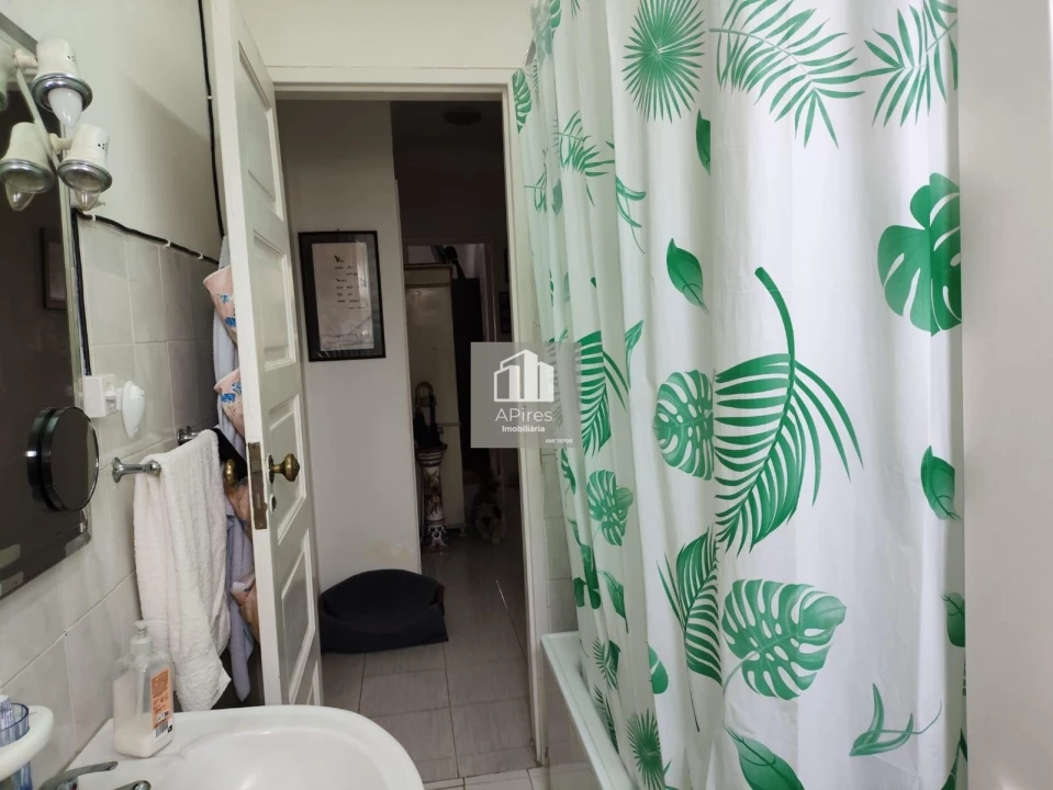 Apartamento T2 para Venda em Almada, Cova da Piedade, Pragal e Cacilhas Foto 27