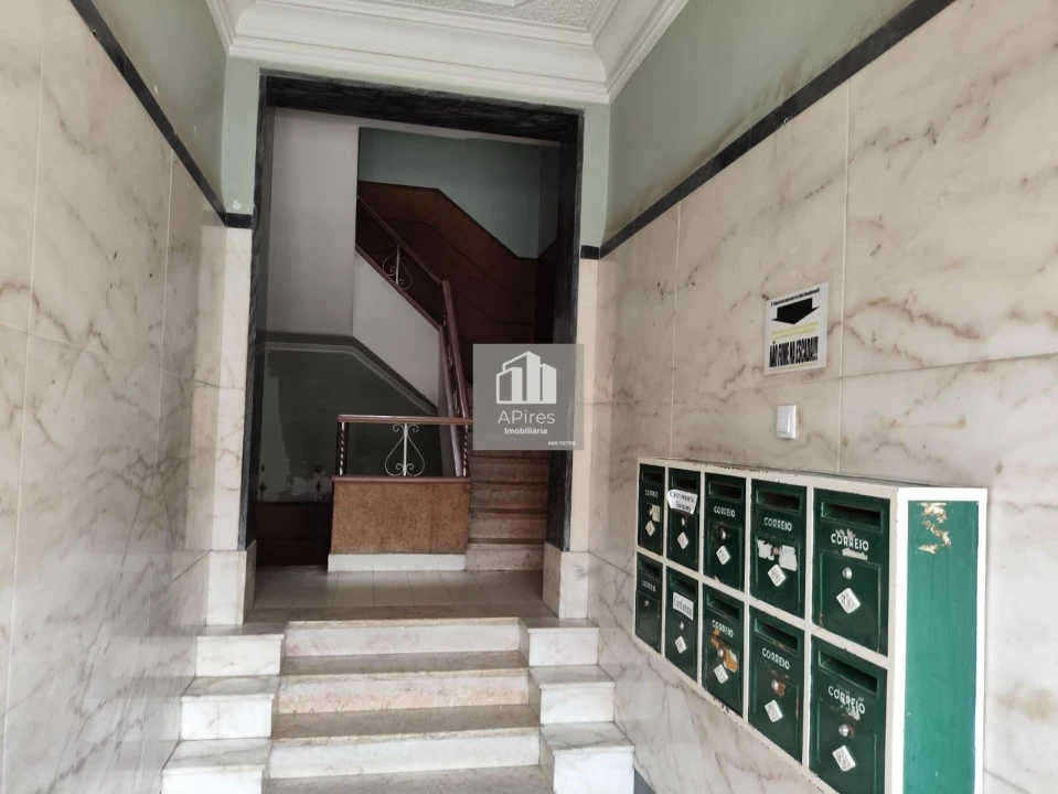 Apartamento T2 para Venda em Almada, Cova da Piedade, Pragal e Cacilhas Foto 52