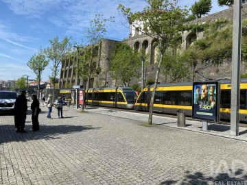 Apartamento T2 para Venda em Mafamude e Vilar do Paraíso