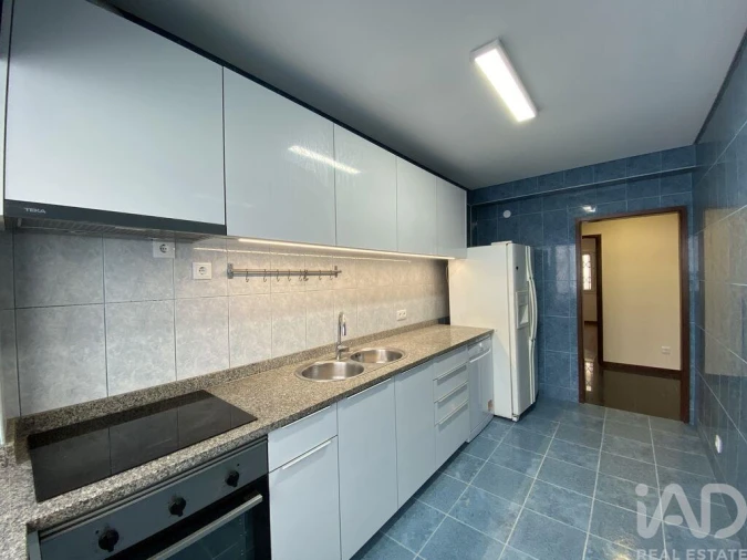 Apartamento T2 para Venda em Mafamude e Vilar do Paraíso Foto 8