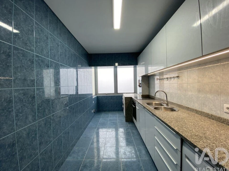 Apartamento T2 para Venda em Mafamude e Vilar do Paraíso Foto 7