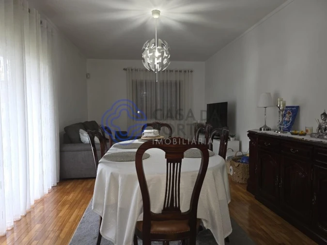 Moradia T3 para Venda em Landim Foto 13