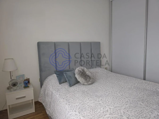 Moradia T3 para Venda em Landim Foto 6