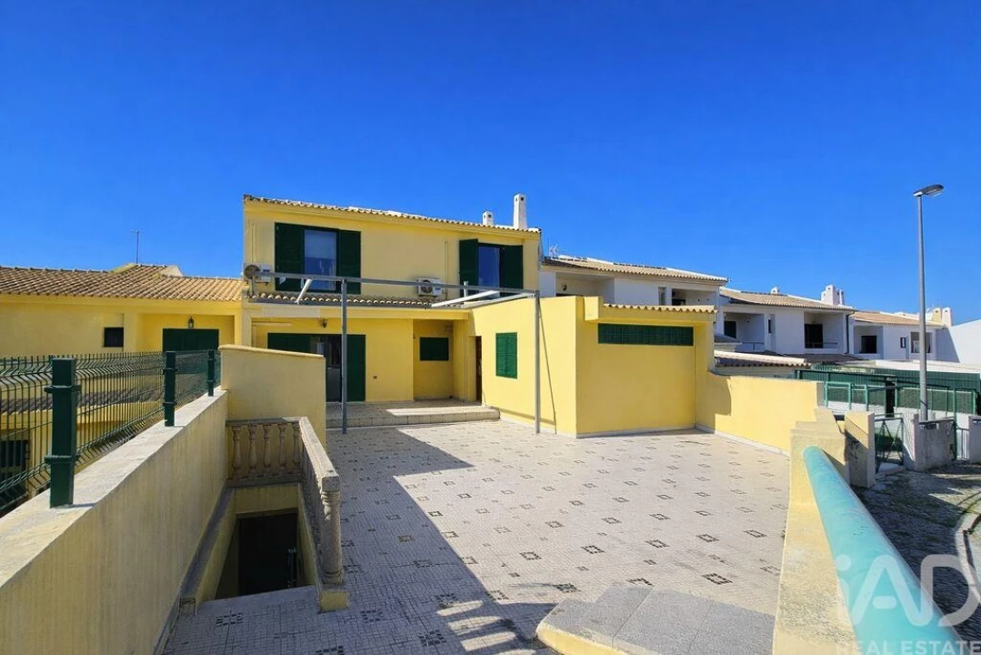 Moradia T2 para Venda em Albufeira e Olhos de Água Foto 5