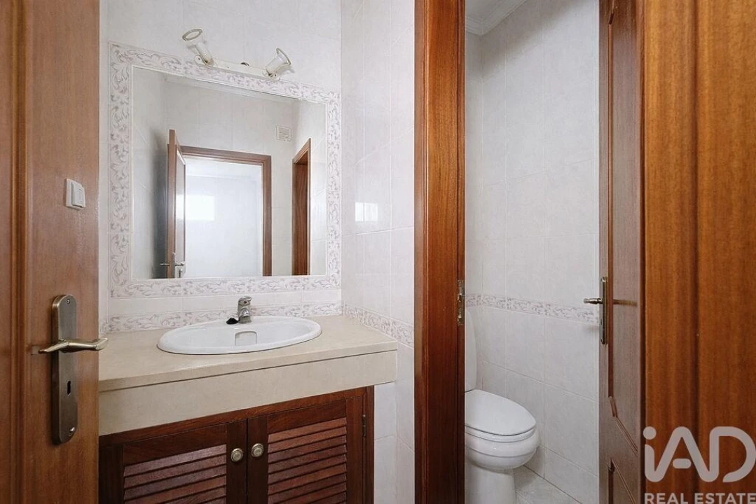 Moradia T2 para Venda em Albufeira e Olhos de Água Foto 17