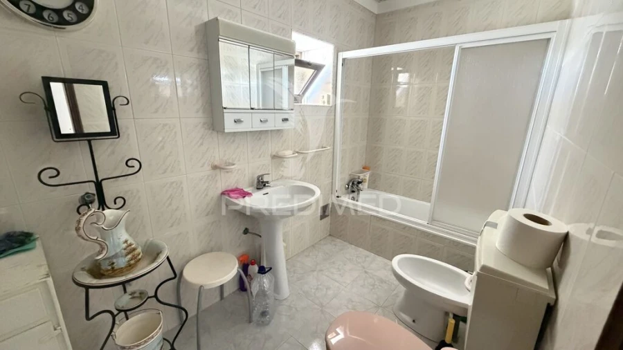 Moradia T2 para Venda em Santiago Maior Foto 10