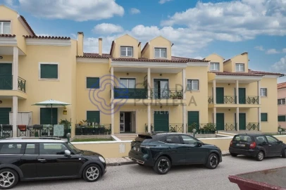 Apartamento T3 para Venda em Pataias e Martingança
