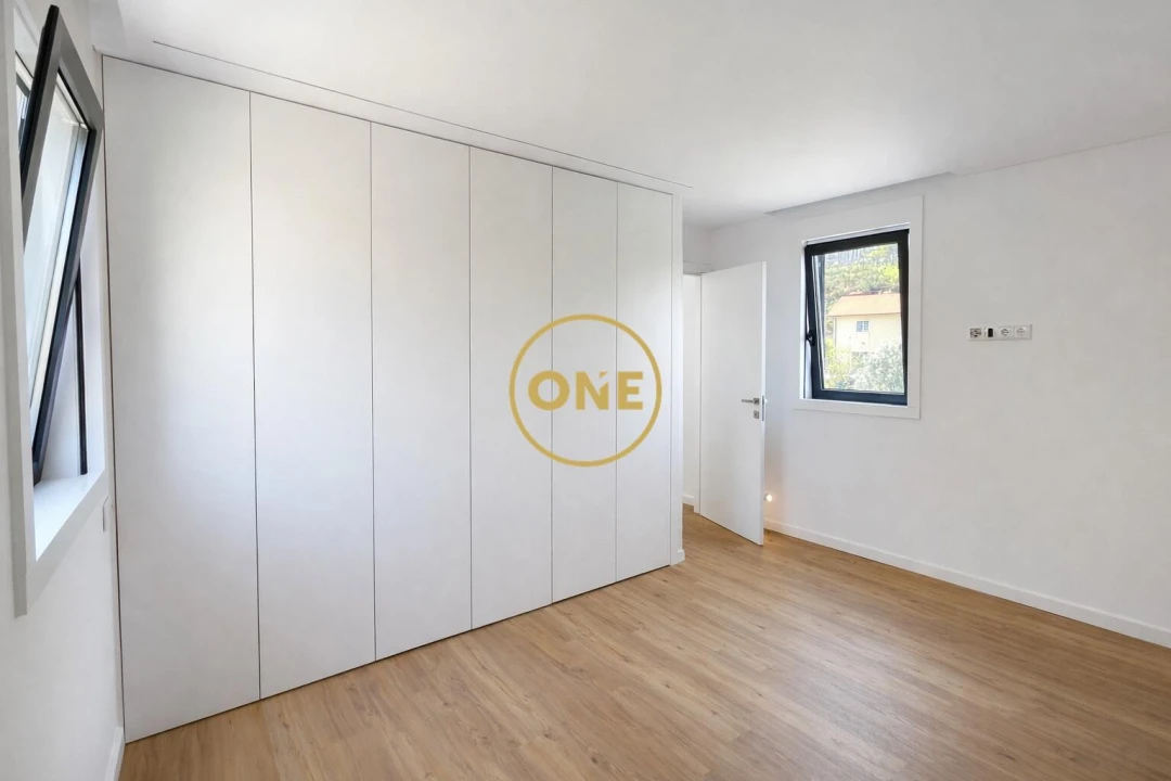 Moradia T3 para Venda em Ribeira Foto 23