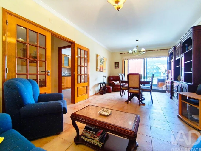 Apartamento T2 para Arrendamento em Vila Praia de Ancora Foto 3