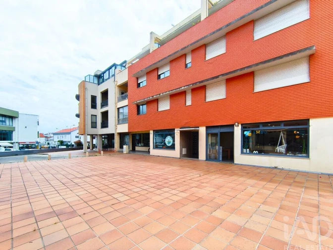 Apartamento T2 para Arrendamento em Vila Praia de Ancora Foto 23