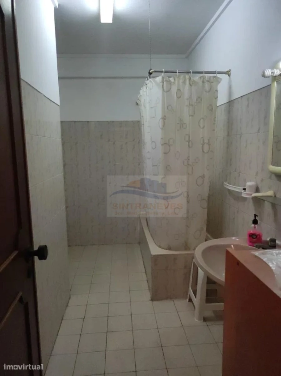 Apartamento T3 para Venda em Águas Livres Foto 7