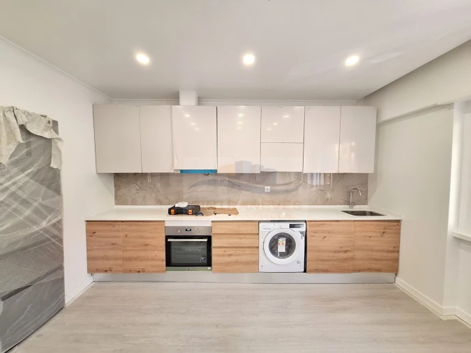 Apartamento T2 para Venda em Águas Livres Foto 1