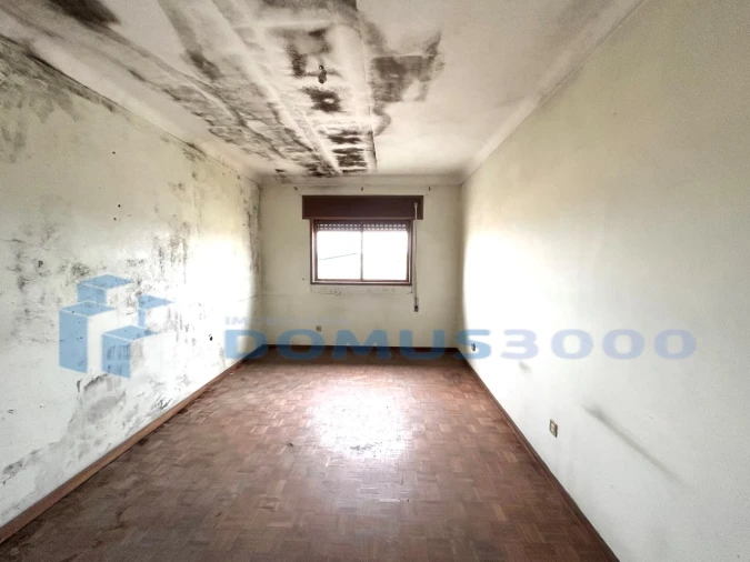 Moradia para Venda em Loureiro Foto 8