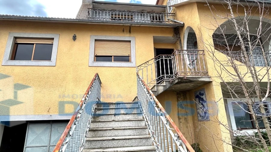 Moradia para Venda em Loureiro