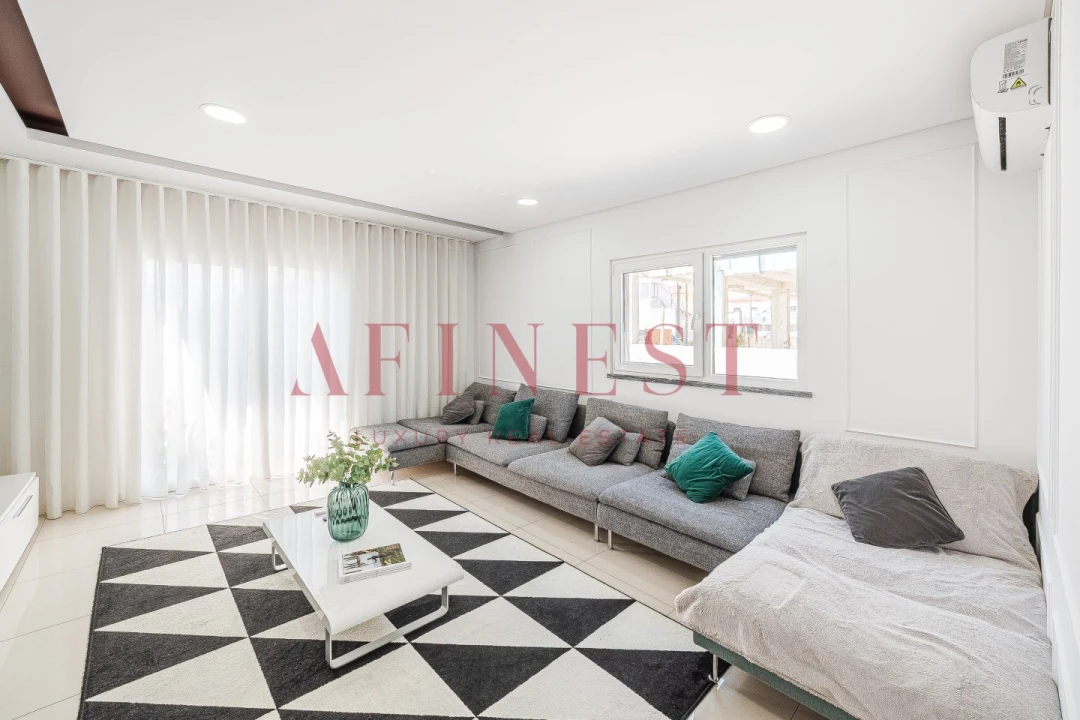 Moradia T3 para Venda em Fernao Ferro Foto 4