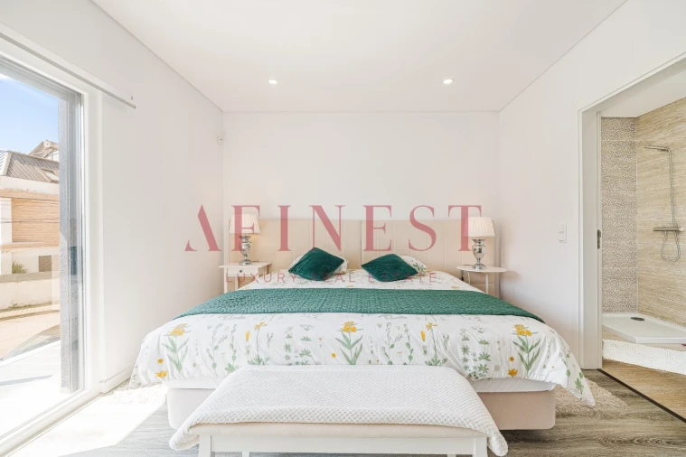 Moradia T3 para Venda em Fernao Ferro Foto 38