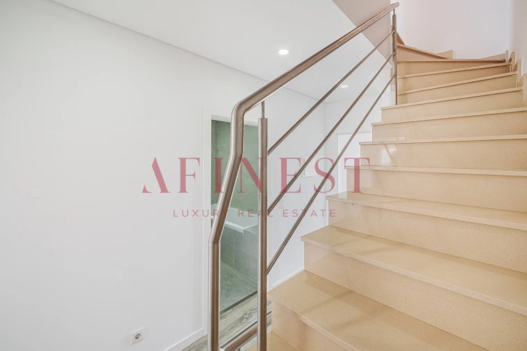 Moradia T3 para Venda em Fernao Ferro Foto 45