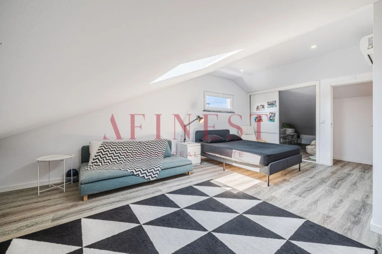 Moradia T3 para Venda em Fernao Ferro Foto 49