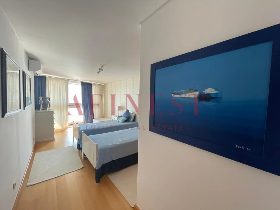 Apartamento T5 para Arrendamento em Sesimbra (Santiago) Foto 14