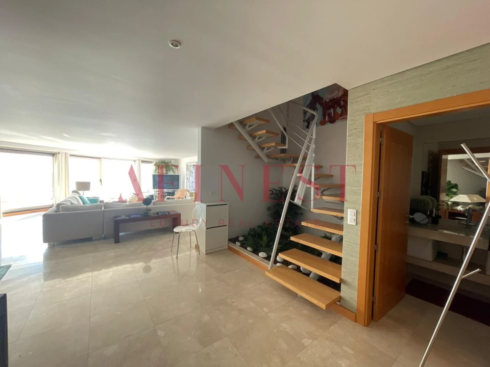 Apartamento T5 para Arrendamento em Sesimbra (Santiago) Foto 43