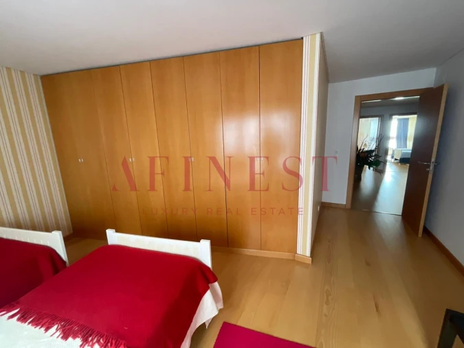 Apartamento T5 para Arrendamento em Sesimbra (Santiago) Foto 22