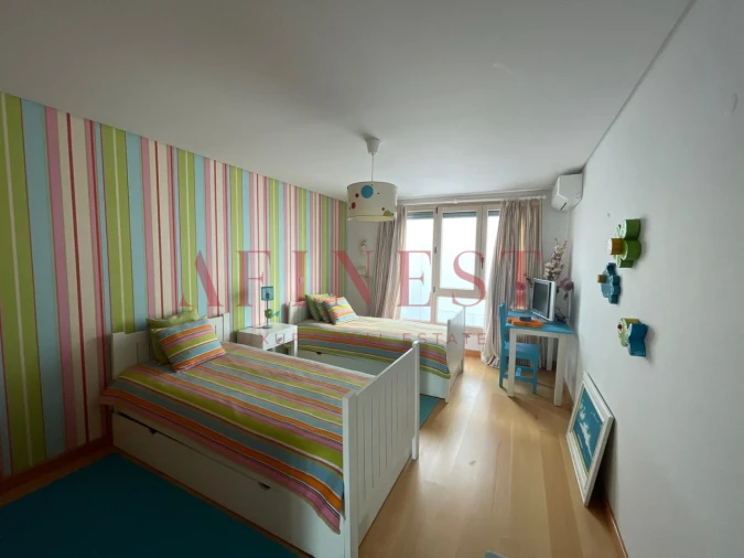 Apartamento T5 para Arrendamento em Sesimbra (Santiago) Foto 27