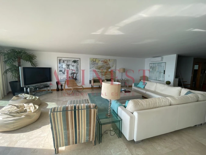 Apartamento T5 para Arrendamento em Sesimbra (Santiago) Foto 8