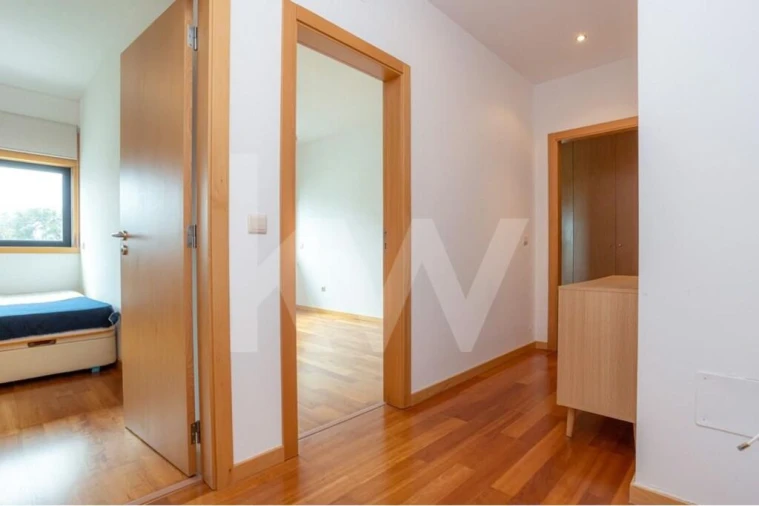 Apartamento T3 para Arrendamento em Eiras e São Paulo de Frades Foto 16