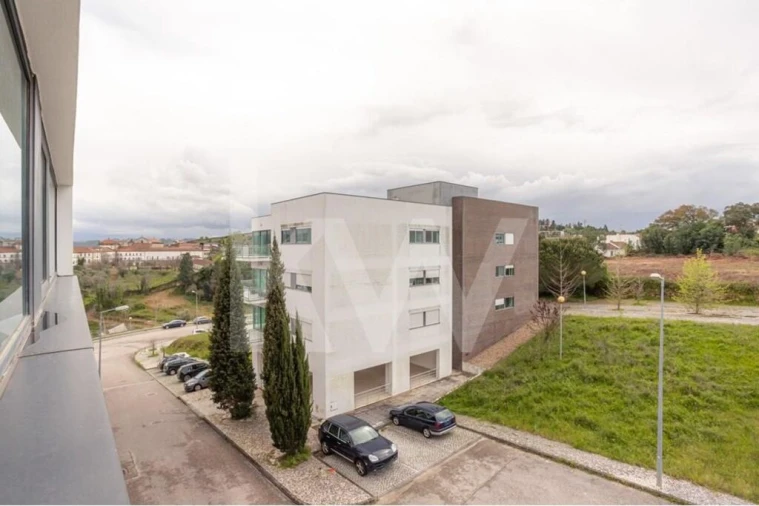 Apartamento T3 para Arrendamento em Eiras e São Paulo de Frades Foto 27