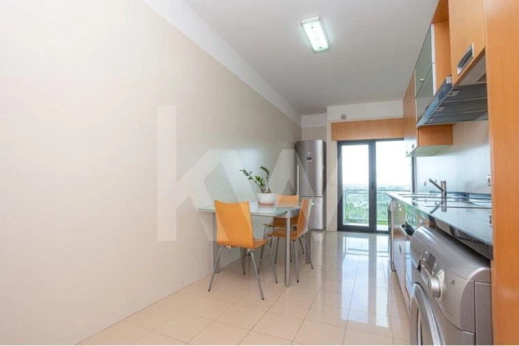 Apartamento T3 para Arrendamento em Eiras e São Paulo de Frades Foto 5