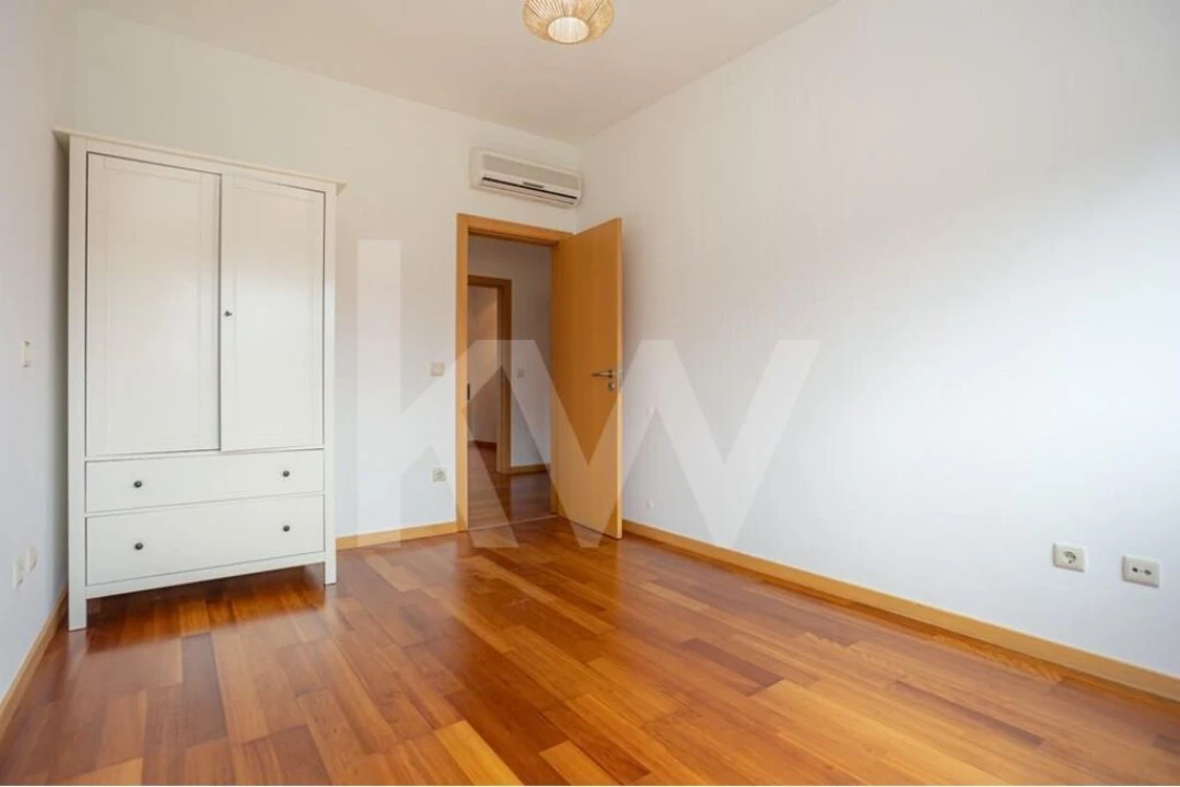 Apartamento T3 para Arrendamento em Eiras e São Paulo de Frades Foto 18