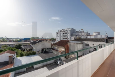 Apartamento T2 para Arrendamento em Mealhada, Ventosa do Bairro e Antes