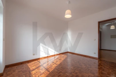 Apartamento T2 para Arrendamento em Mealhada, Ventosa do Bairro e Antes