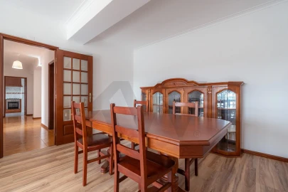 Apartamento T2 para Arrendamento em Mealhada, Ventosa do Bairro e Antes