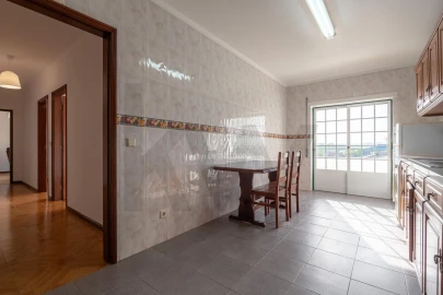 Apartamento T2 para Arrendamento em Mealhada, Ventosa do Bairro e Antes