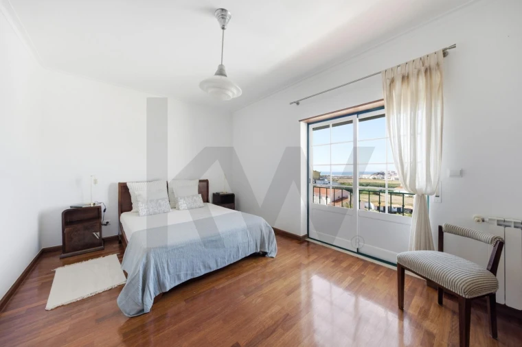 Moradia T3 para Venda em Lourinhã e Atalaia Foto 8