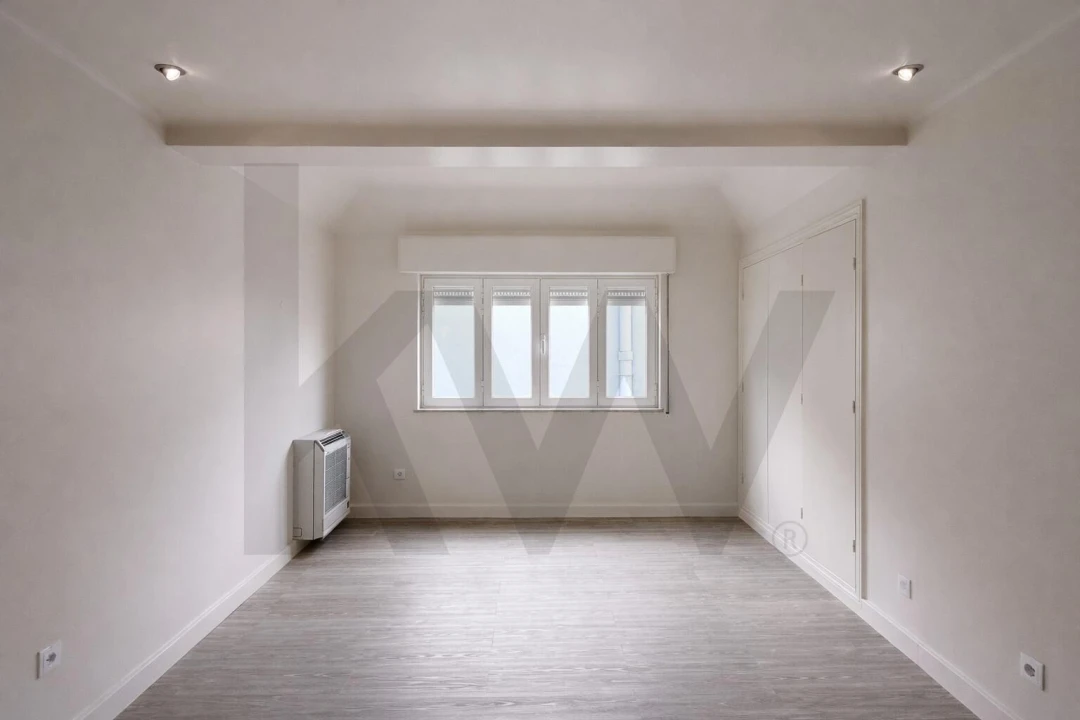 Apartamento T3 para Arrendamento em Avenidas Novas Foto 14