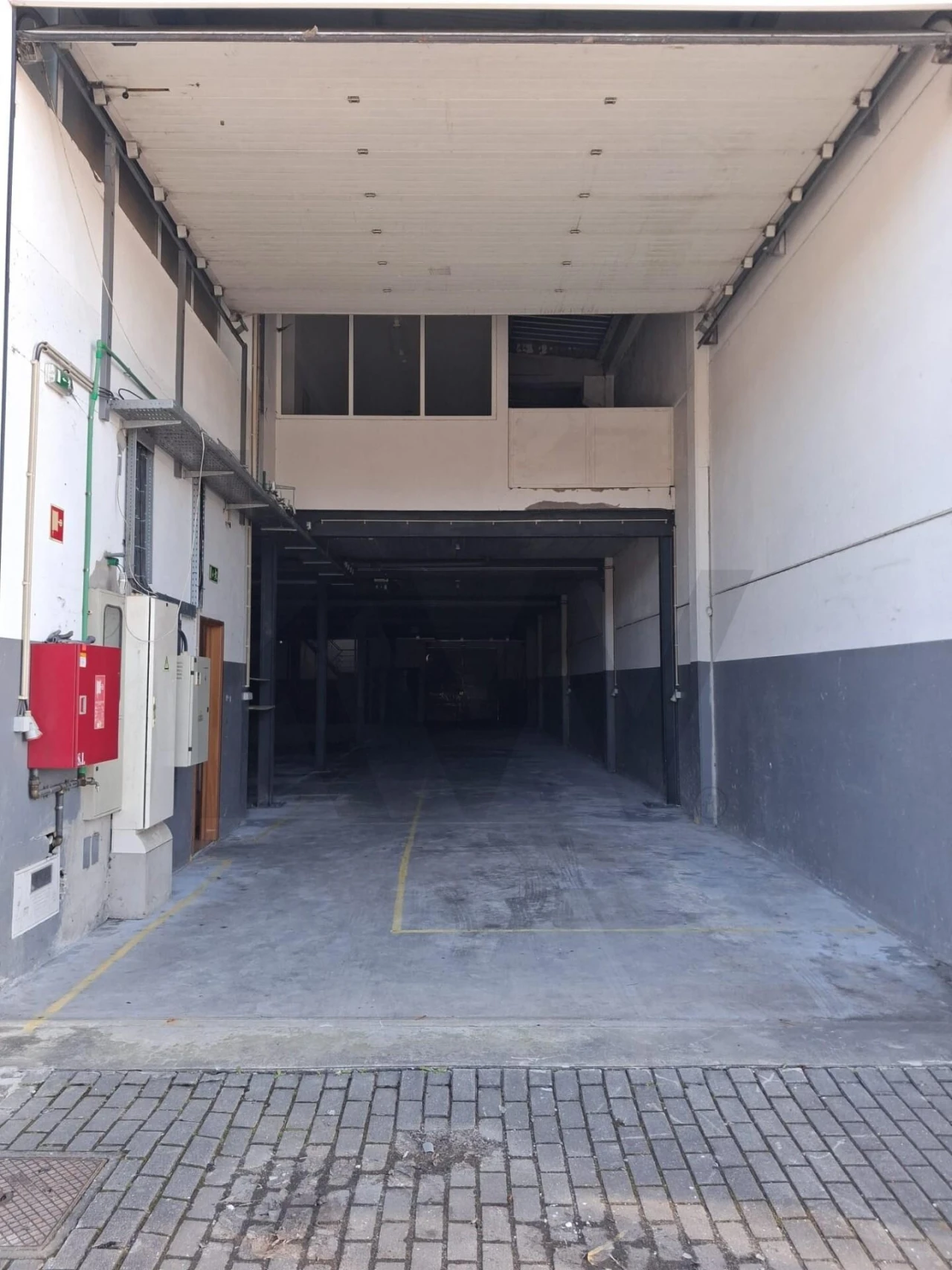 Armazém para Venda em Touguinha e Touguinhó Foto 15