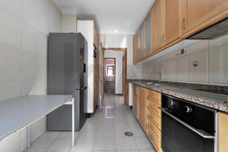 Apartamento T2 para Venda em Pedroso e Seixezelo Foto 10