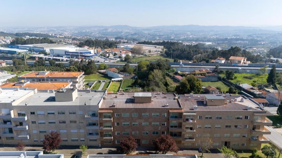 Apartamento T2 para Venda em Pedroso e Seixezelo Foto 32