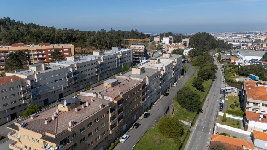 Apartamento T2 para Venda em Pedroso e Seixezelo Foto 31