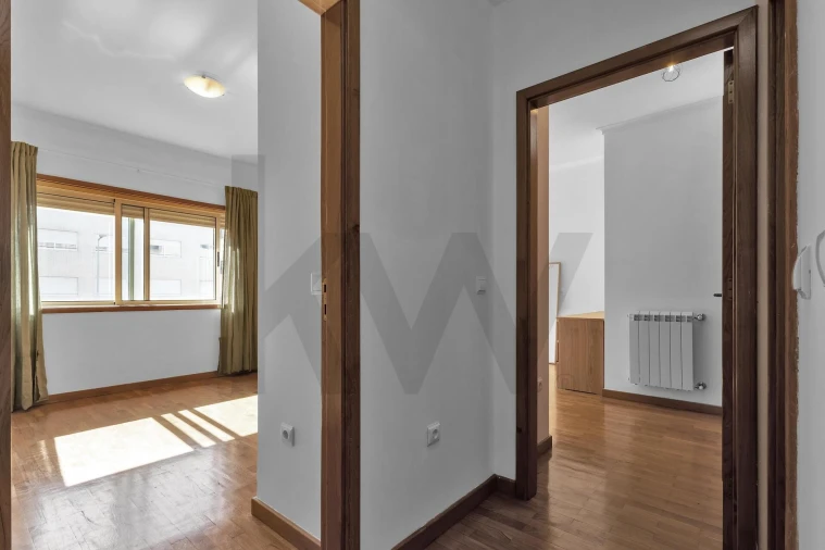 Apartamento T2 para Venda em Pedroso e Seixezelo Foto 18