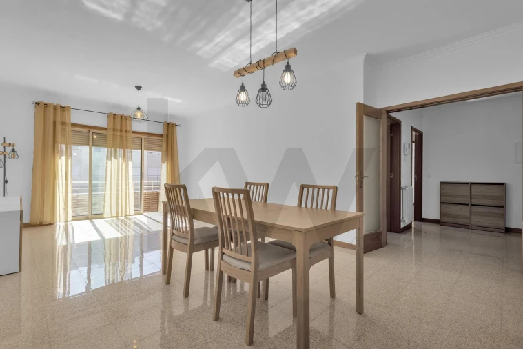 Apartamento T2 para Venda em Pedroso e Seixezelo Foto 14