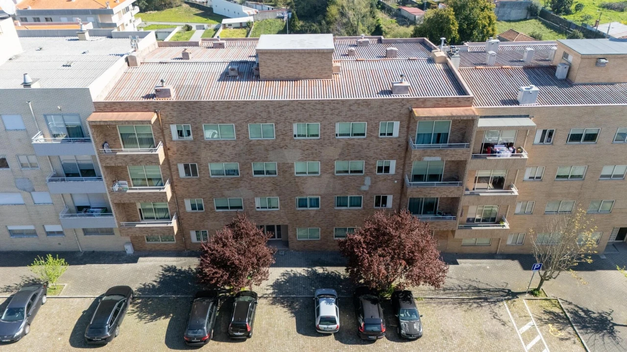 Apartamento T2 para Venda em Pedroso e Seixezelo Foto 33