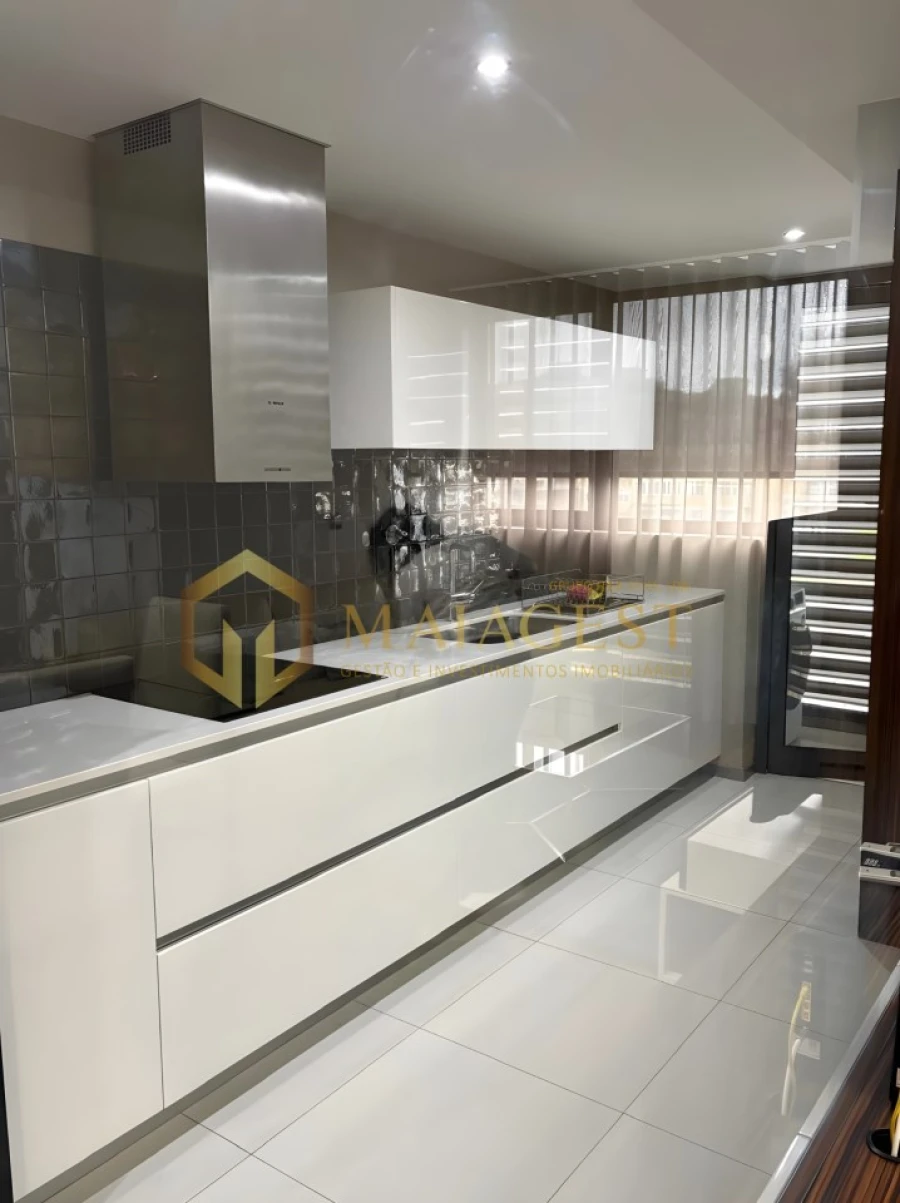 Apartamento T2 para Arrendamento em Campanhã Foto 10