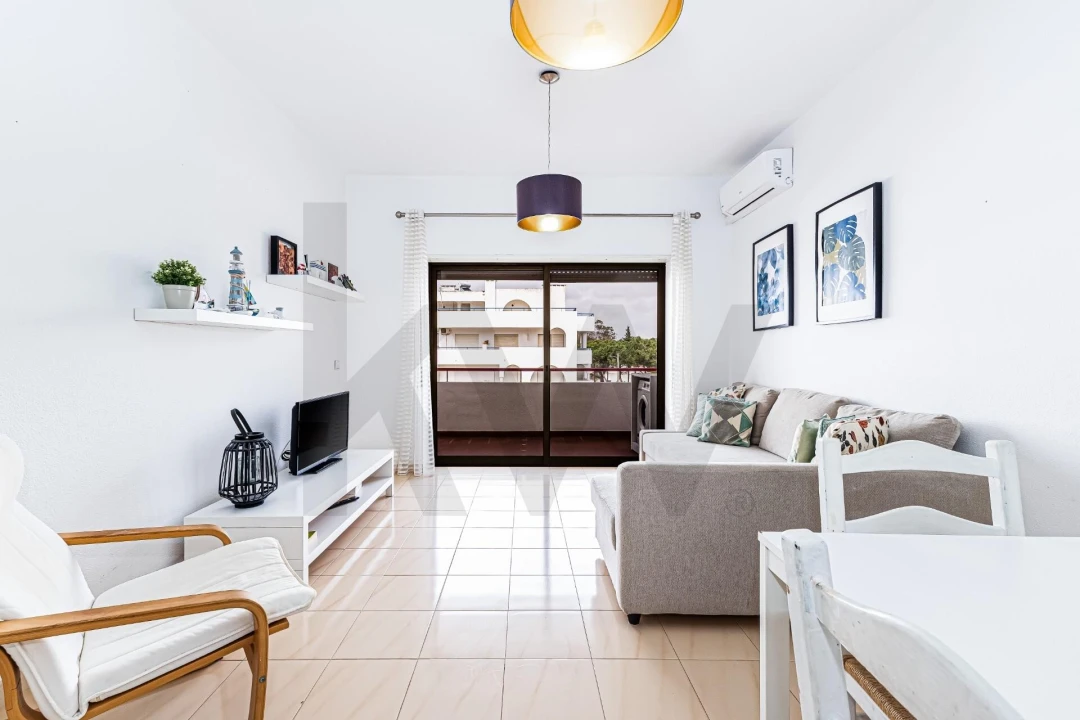 Apartamento T2 para Venda em Porches Foto 5