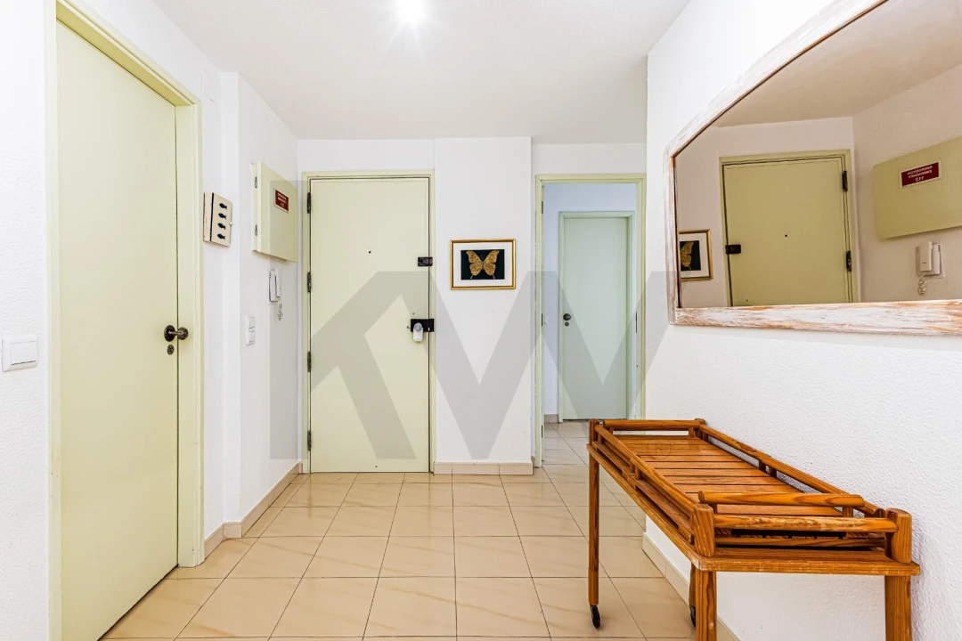 Apartamento T2 para Venda em Porches Foto 2
