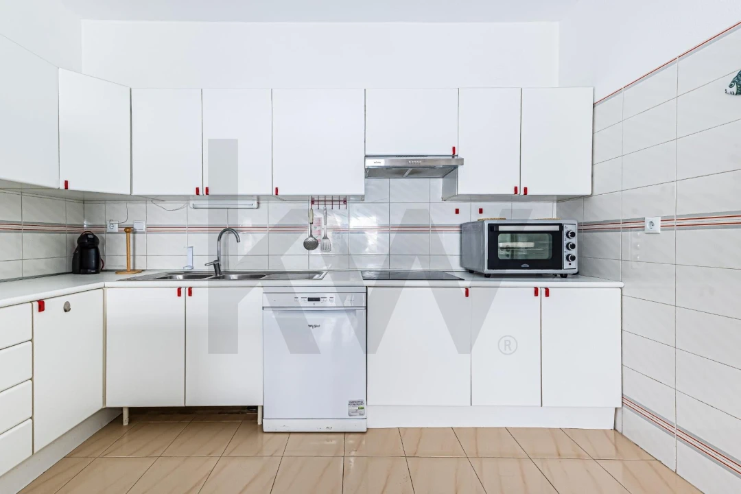 Apartamento T2 para Venda em Porches Foto 4